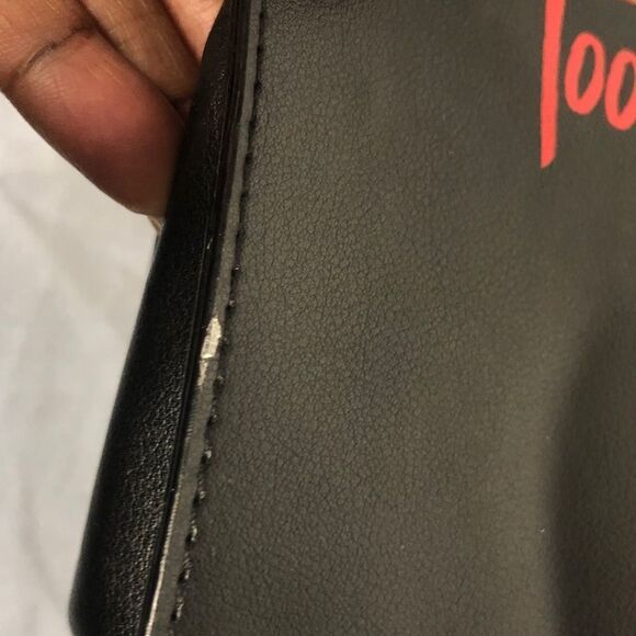 Victoria’s Secret TOO GLAM TO GIVE A D*** wristlet - Picture 5 of 11